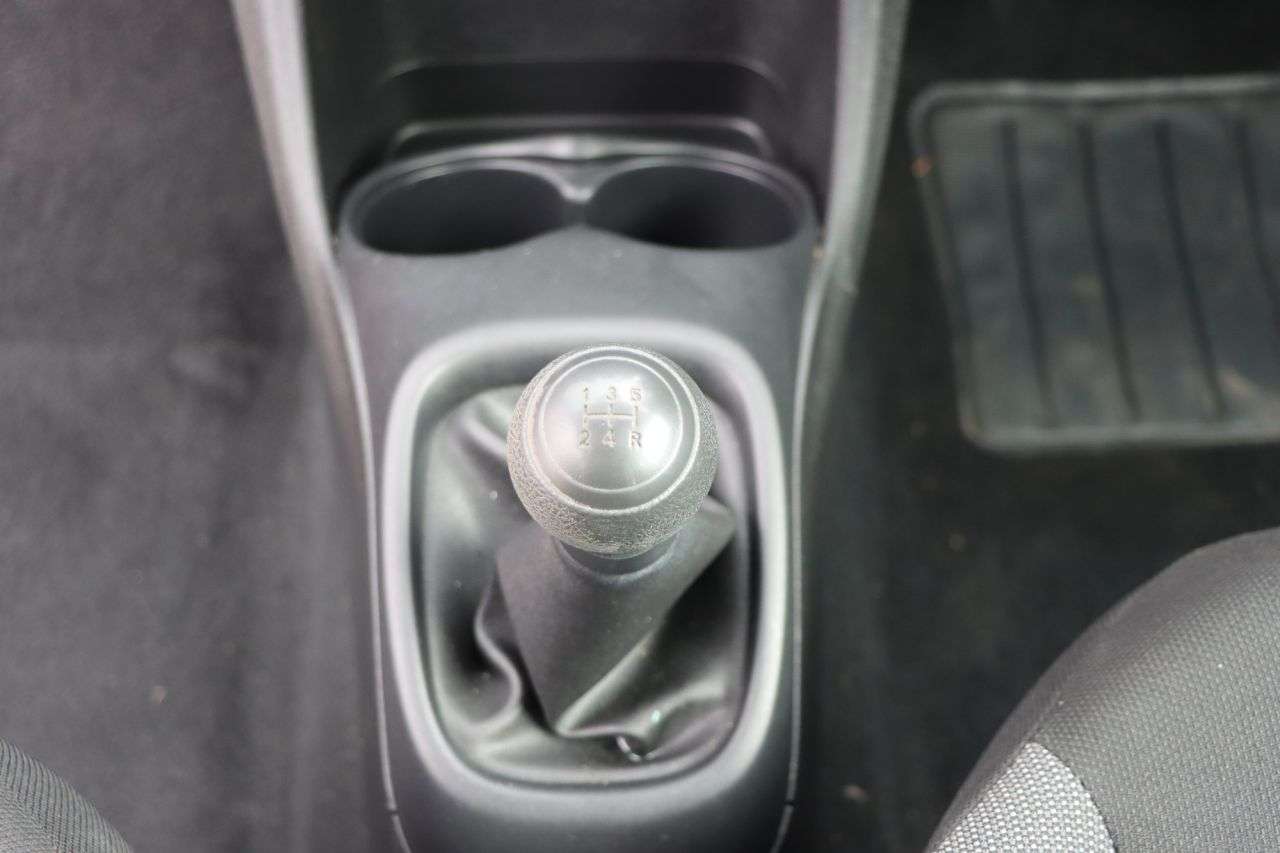 2014 PEUGEOT 108 2014 PEUGEOT 108