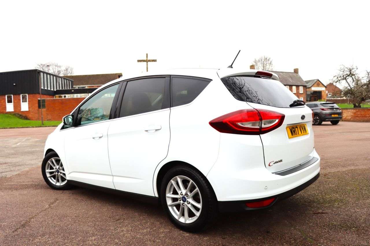A 2017 FORD C-MAX 1.0T EcoBoost Zetec MPV 5dr Petrol Manual Euro 6 (s/s) (125 ps) Just Servic A 2017 FORD C-MAX 1.0T EcoBoost Zetec MPV 5dr Petrol Manual Euro 6 (s/s) (125 ps) Just Servic