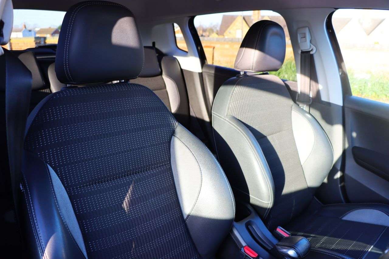 2016 PEUGEOT 2008 2016 PEUGEOT 2008