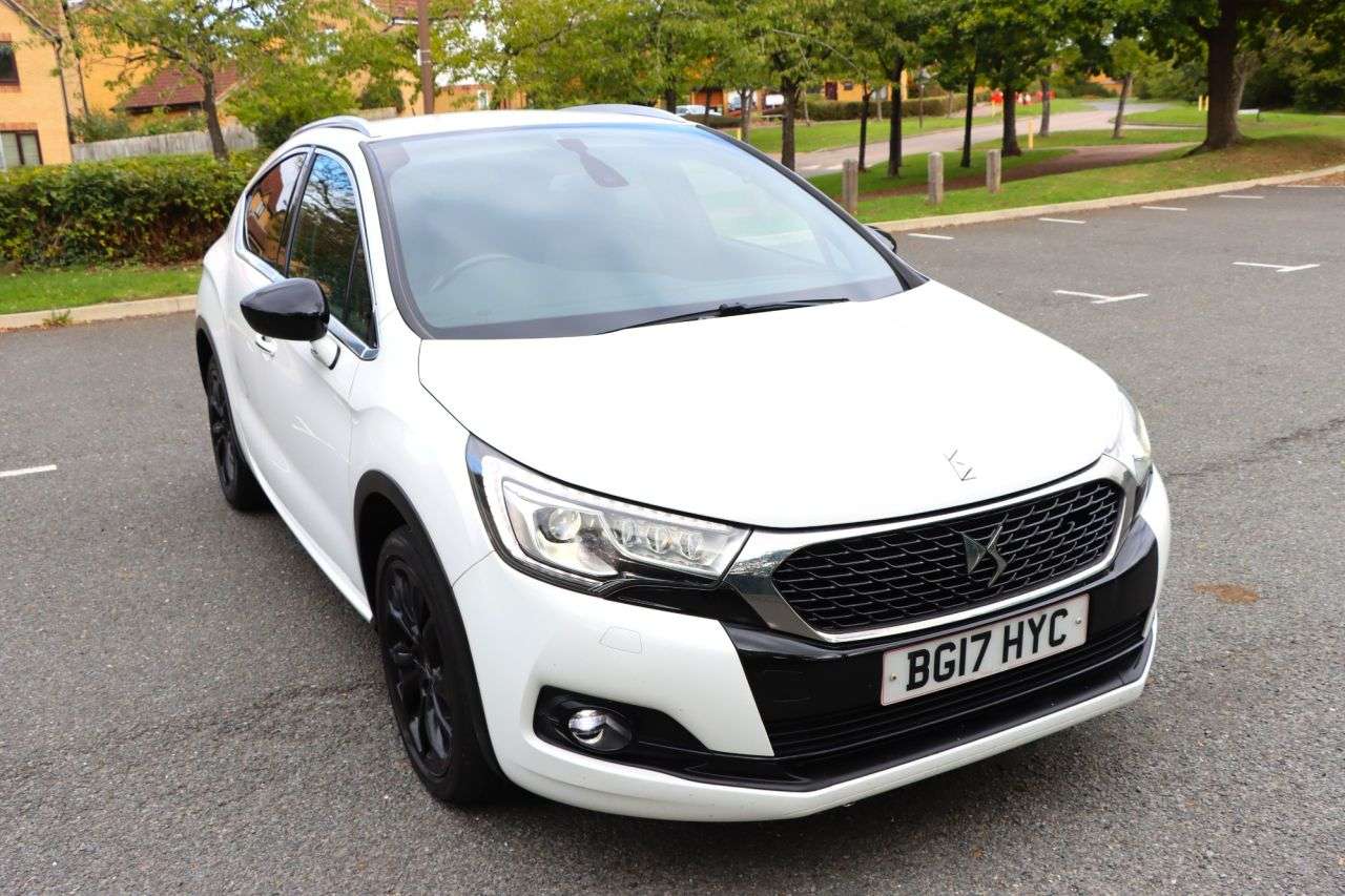 2017 DS AUTOMOBILES DS 4 CROSSBACK 2017 DS AUTOMOBILES DS 4 CROSSBACK