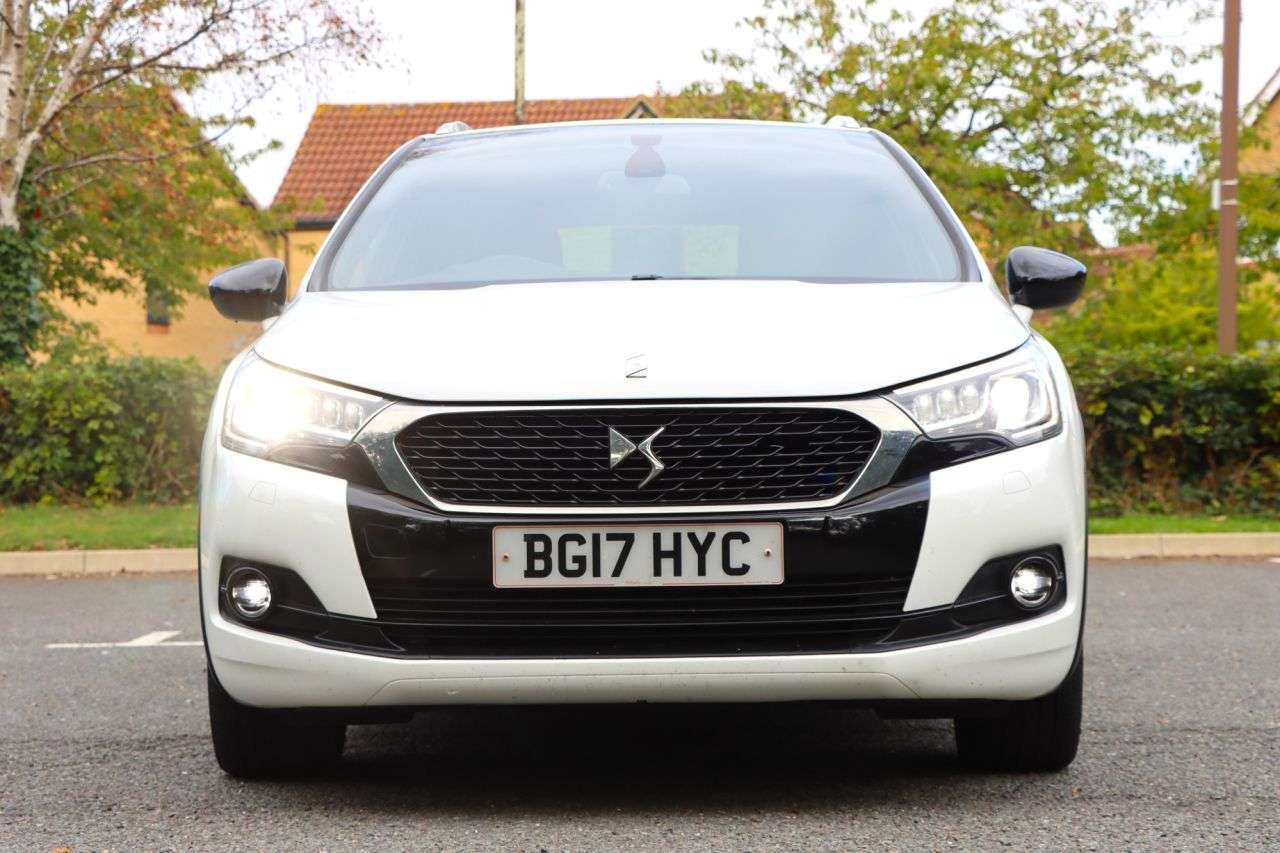 2017 DS AUTOMOBILES DS 4 CROSSBACK 2017 DS AUTOMOBILES DS 4 CROSSBACK