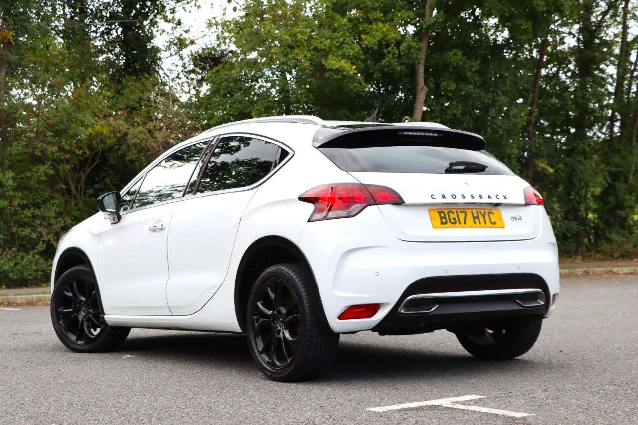 2017 DS AUTOMOBILES DS 4 CROSSBACK 2017 DS AUTOMOBILES DS 4 CROSSBACK