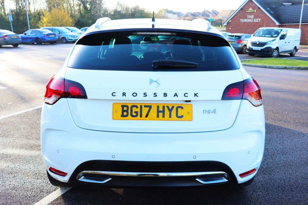 2017 DS AUTOMOBILES DS 4 CROSSBACK 2017 DS AUTOMOBILES DS 4 CROSSBACK