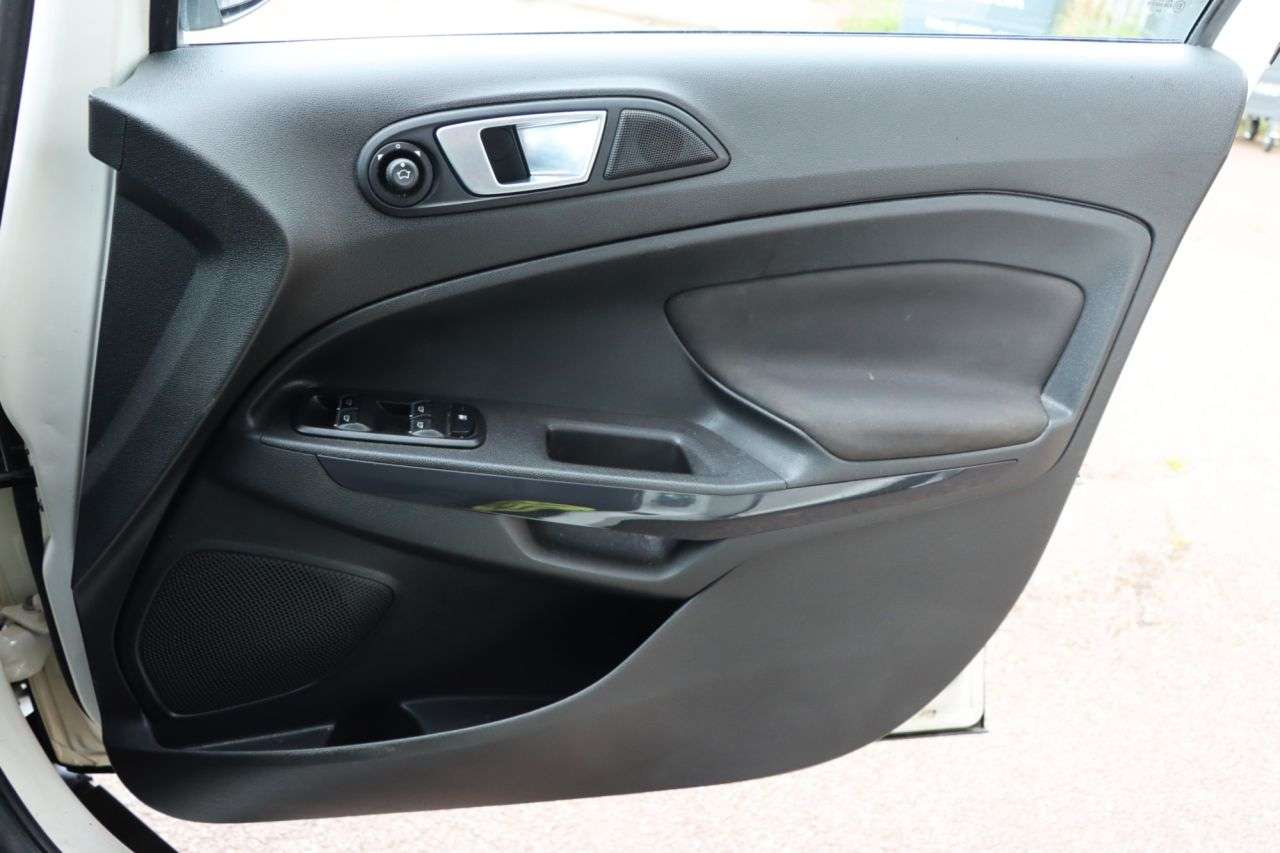 2017 FORD ECOSPORT 2017 FORD ECOSPORT