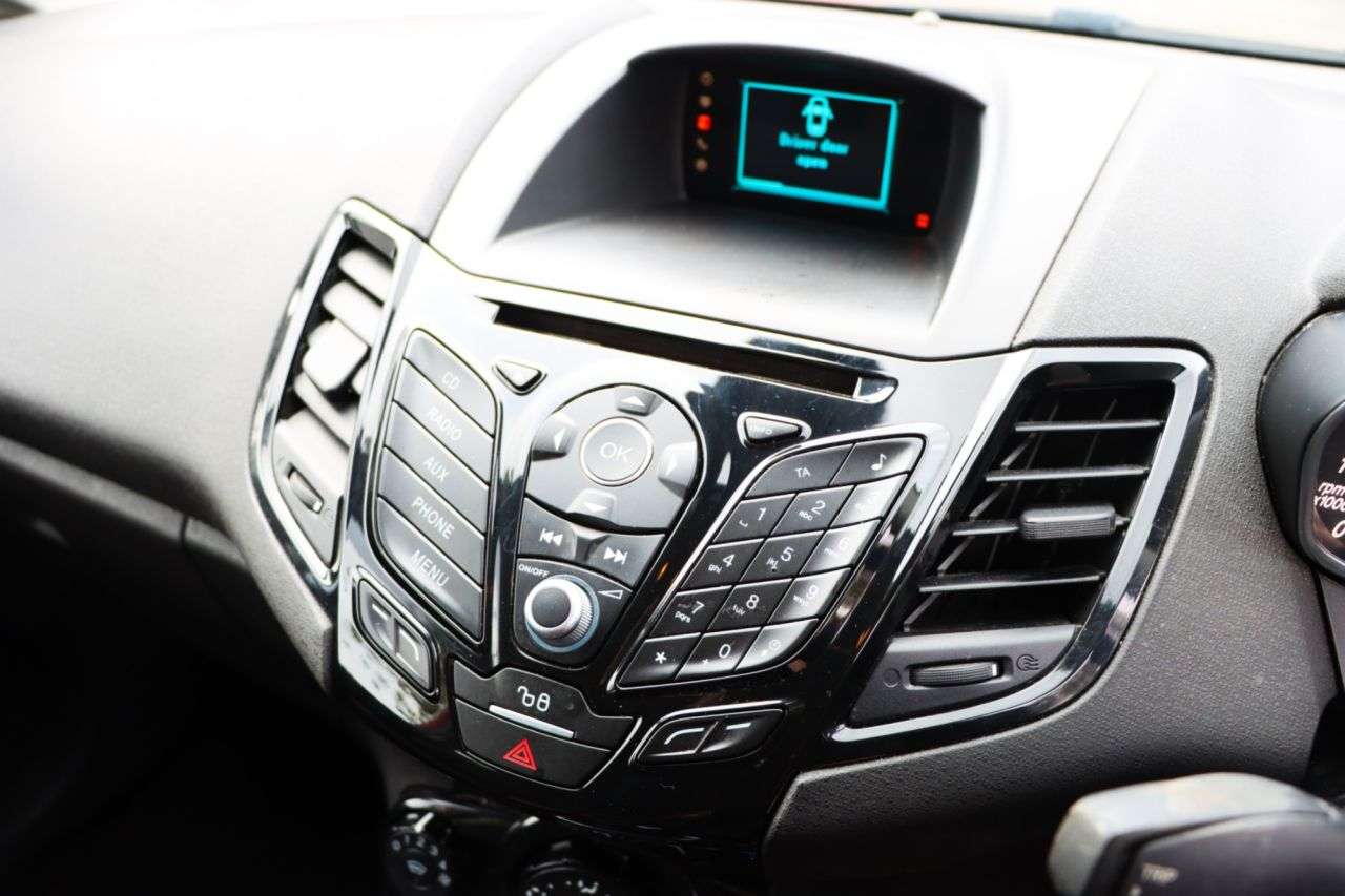 2015 FORD FIESTA 2015 FORD FIESTA