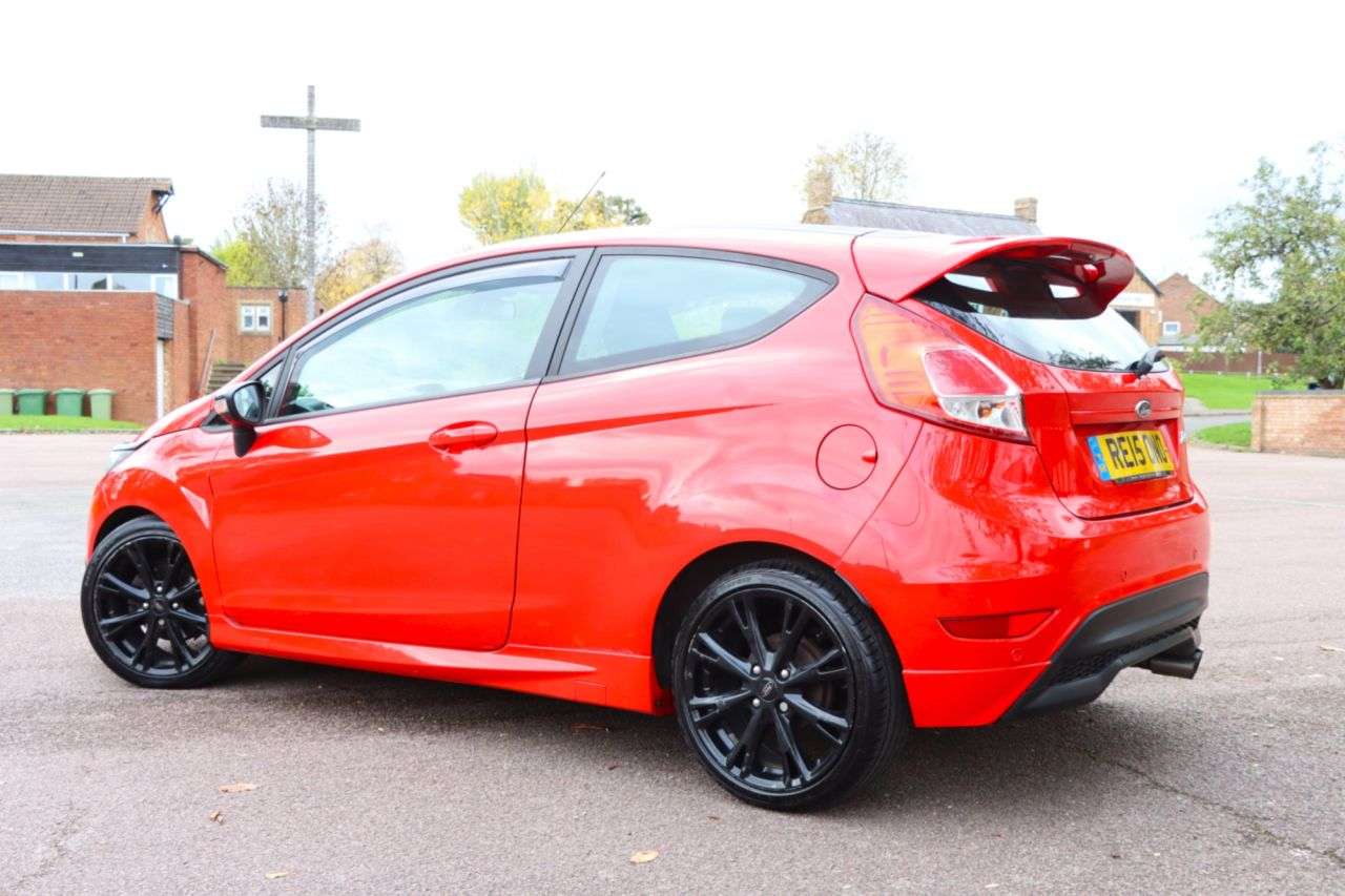 2015 FORD FIESTA 2015 FORD FIESTA