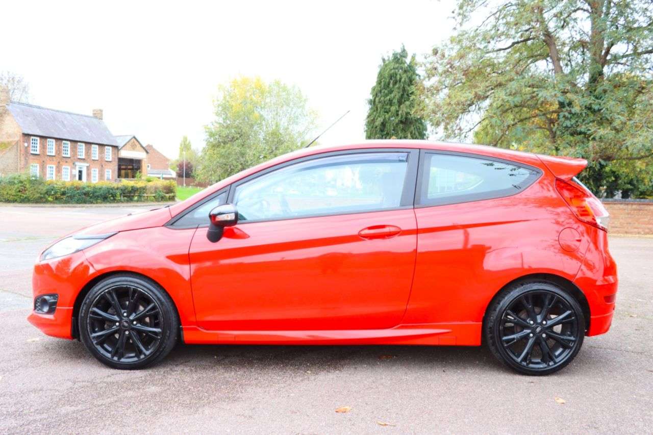 2015 FORD FIESTA 2015 FORD FIESTA