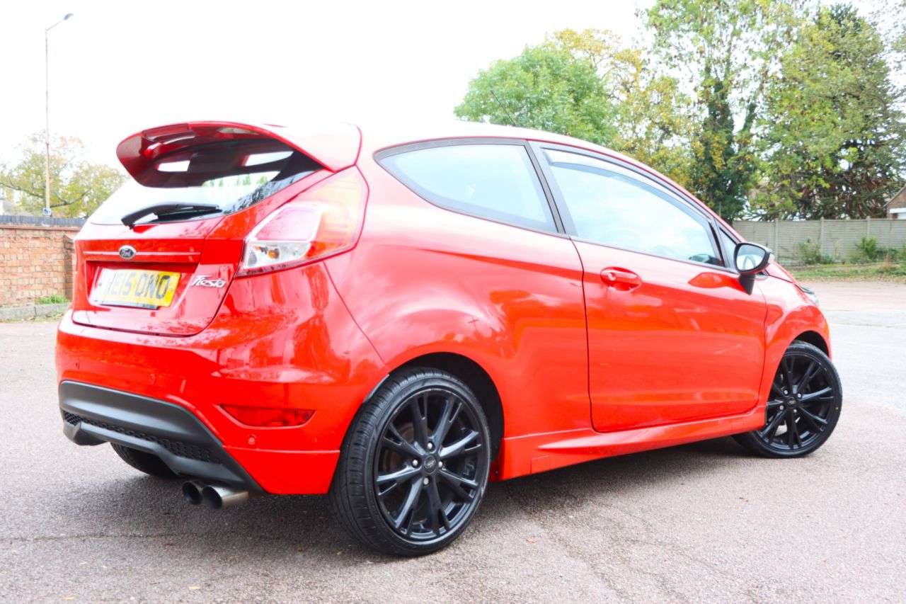 2015 FORD FIESTA 2015 FORD FIESTA