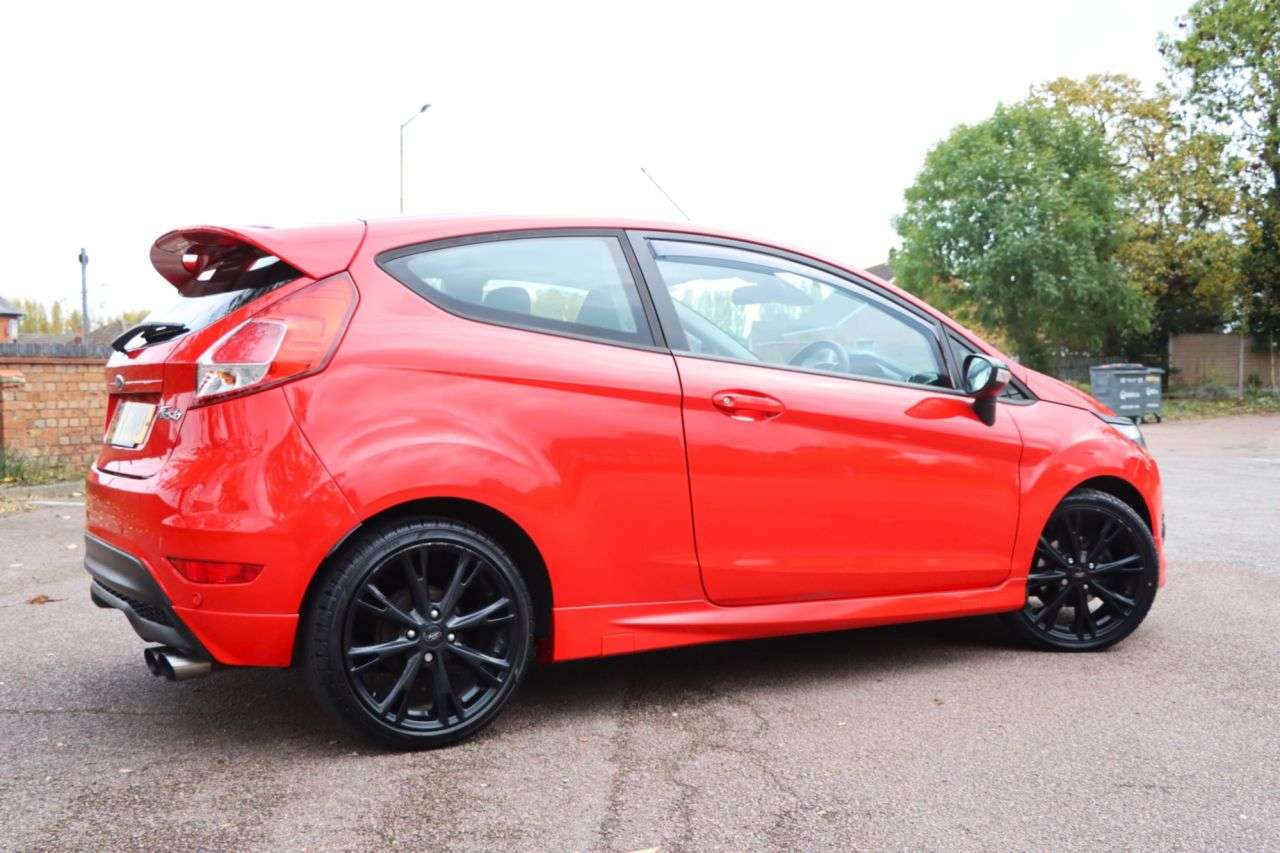 2015 FORD FIESTA 2015 FORD FIESTA