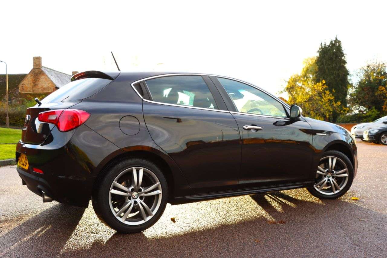 2014 ALFA ROMEO GIULIETTA 2014 ALFA ROMEO GIULIETTA