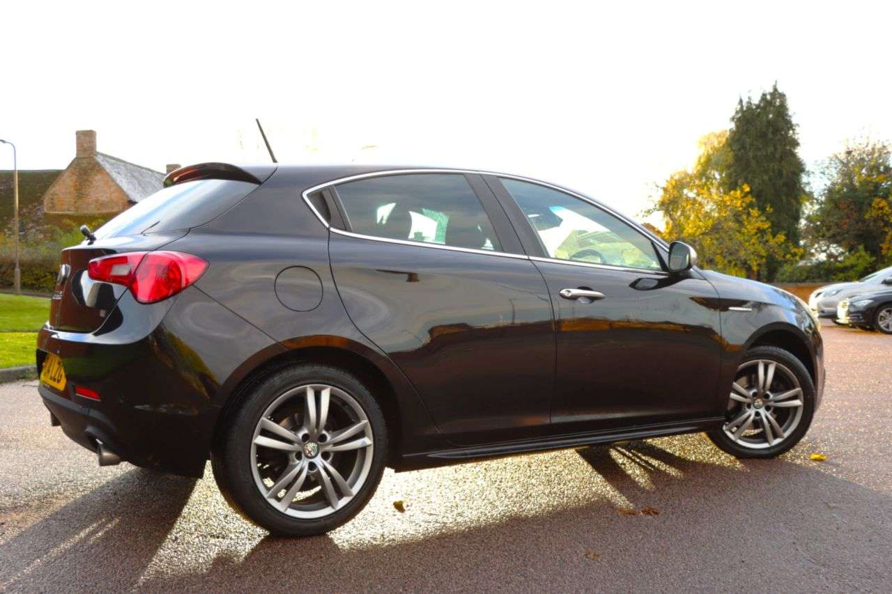 2014 ALFA ROMEO GIULIETTA 2014 ALFA ROMEO GIULIETTA