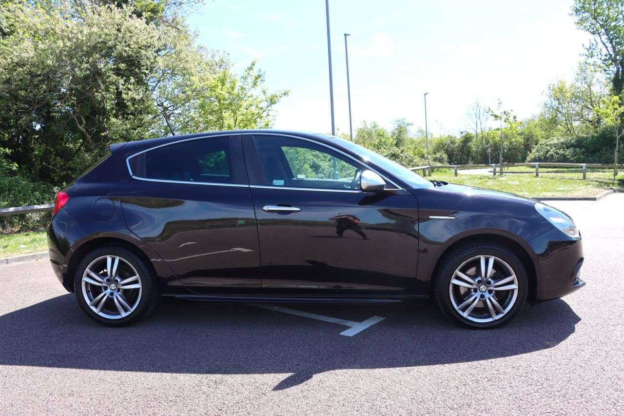 2014 ALFA ROMEO GIULIETTA 2014 ALFA ROMEO GIULIETTA