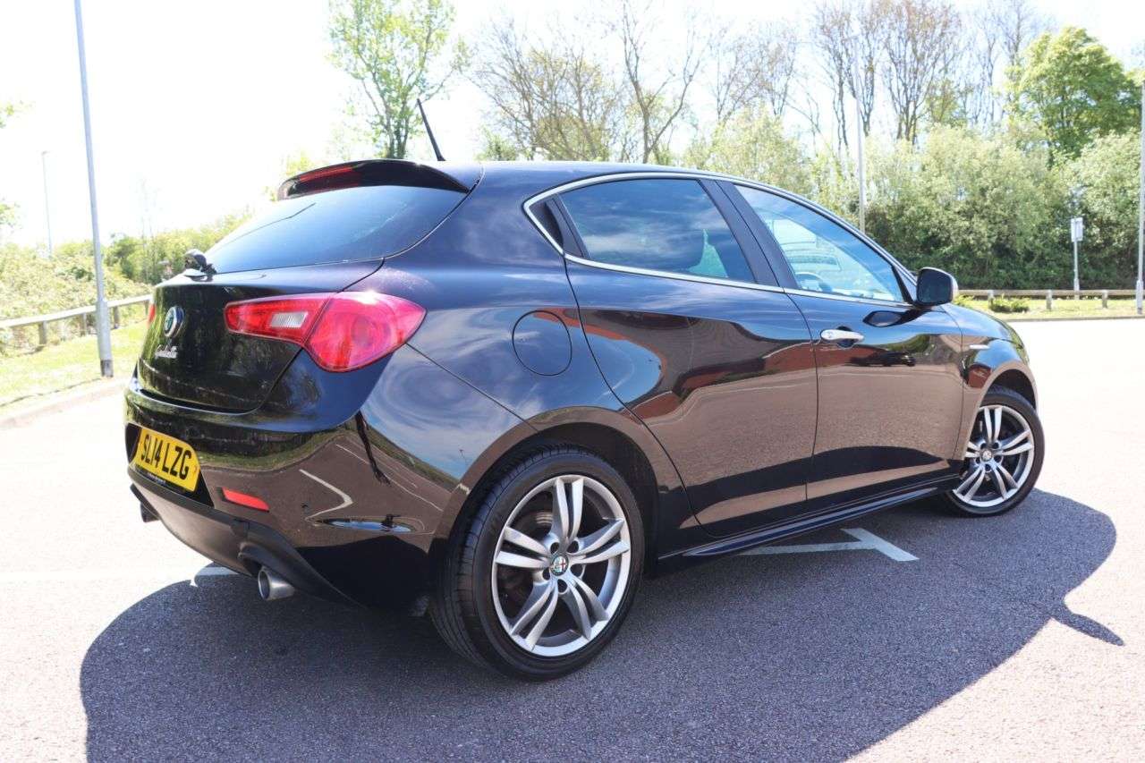 2014 ALFA ROMEO GIULIETTA 2014 ALFA ROMEO GIULIETTA