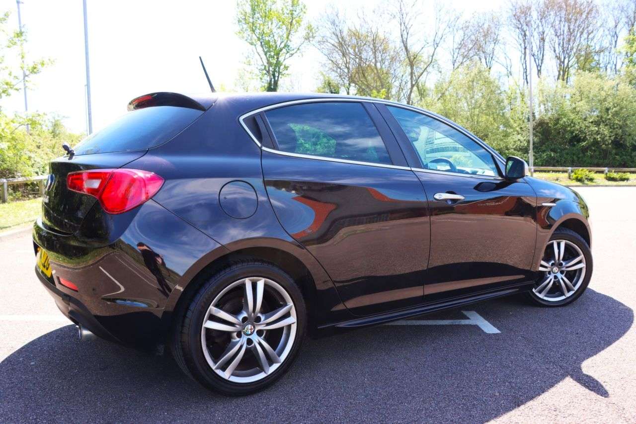 2014 ALFA ROMEO GIULIETTA 2014 ALFA ROMEO GIULIETTA
