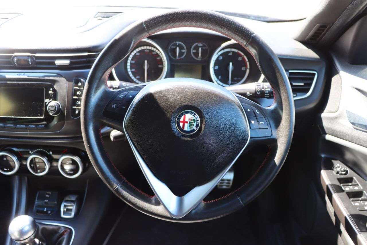 2014 ALFA ROMEO GIULIETTA 2014 ALFA ROMEO GIULIETTA