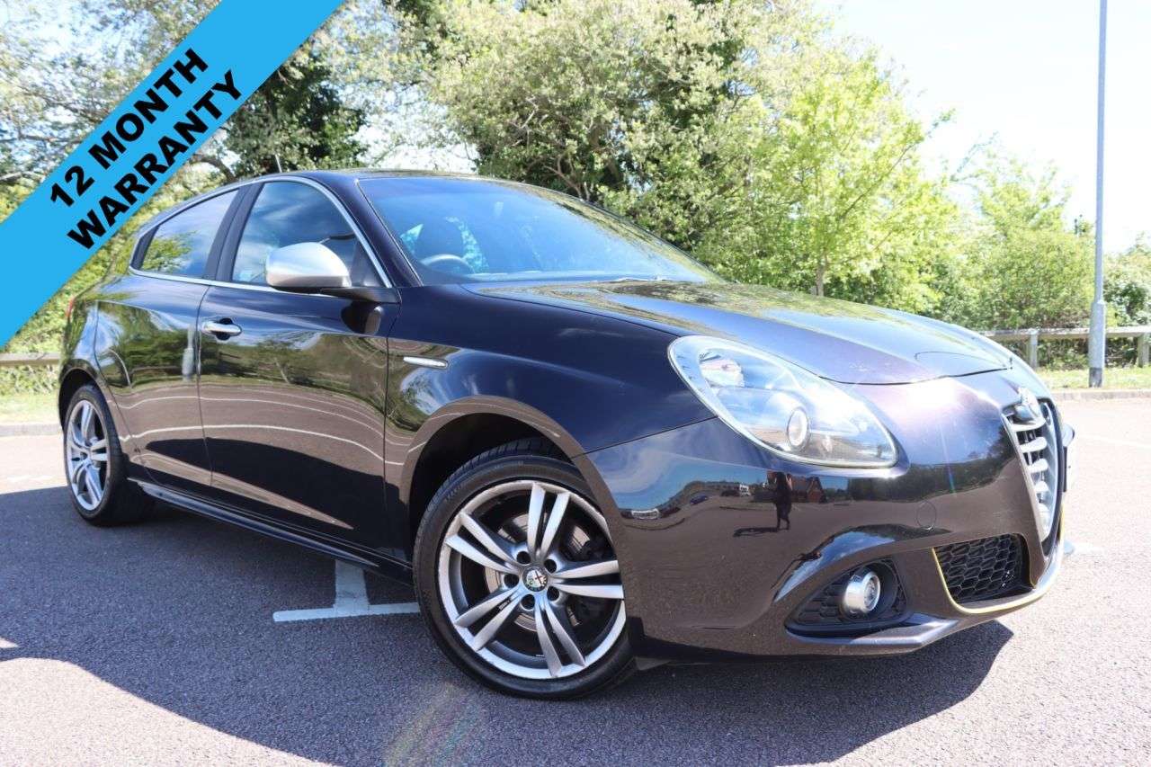 A 2014 ALFA ROMEO GIULIETTA 2.0 JTDM-2 Exclusive Hatchback 5dr Diesel Manual Euro 5 (s/s) (150 bhp) CAM A 2014 ALFA ROMEO GIULIETTA 2.0 JTDM-2 Exclusive Hatchback 5dr Diesel Manual Euro 5 (s/s) (150 bhp) CAM