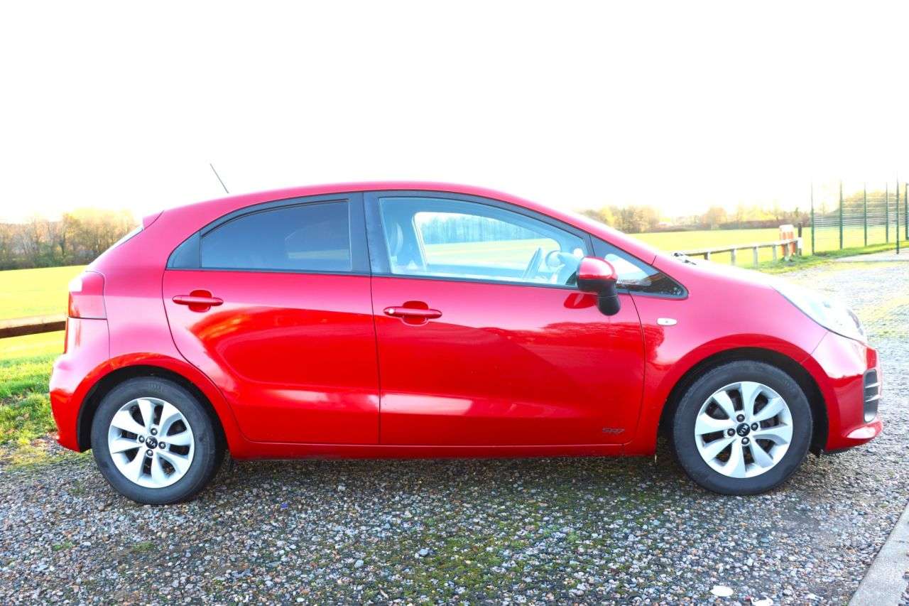 2016 KIA RIO 2016 KIA RIO