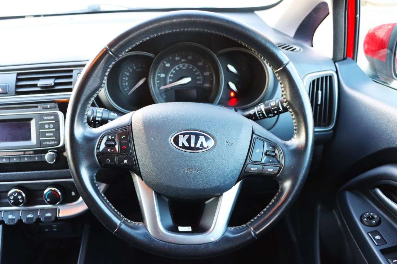 2016 KIA RIO 2016 KIA RIO