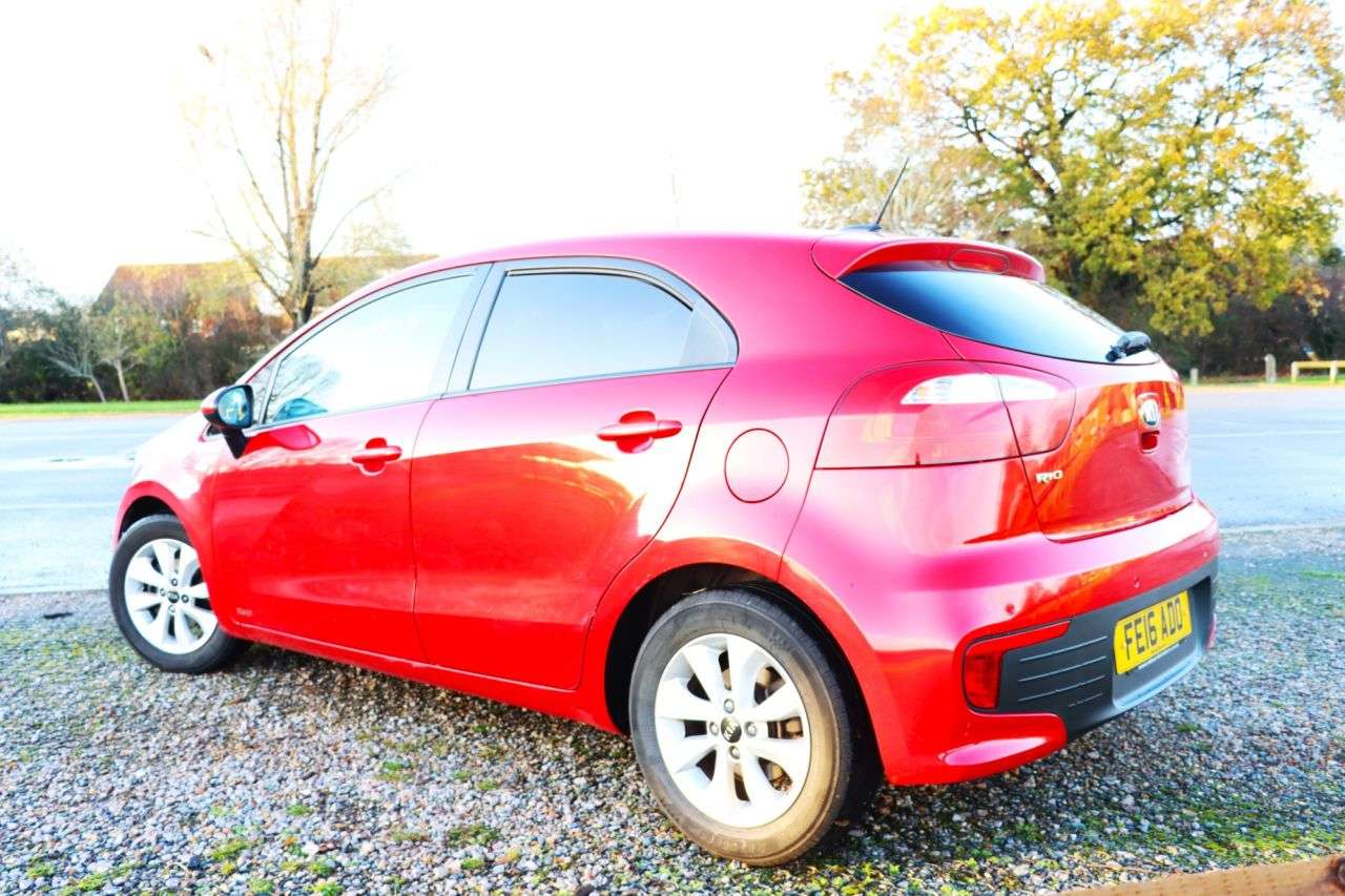 2016 KIA RIO 2016 KIA RIO