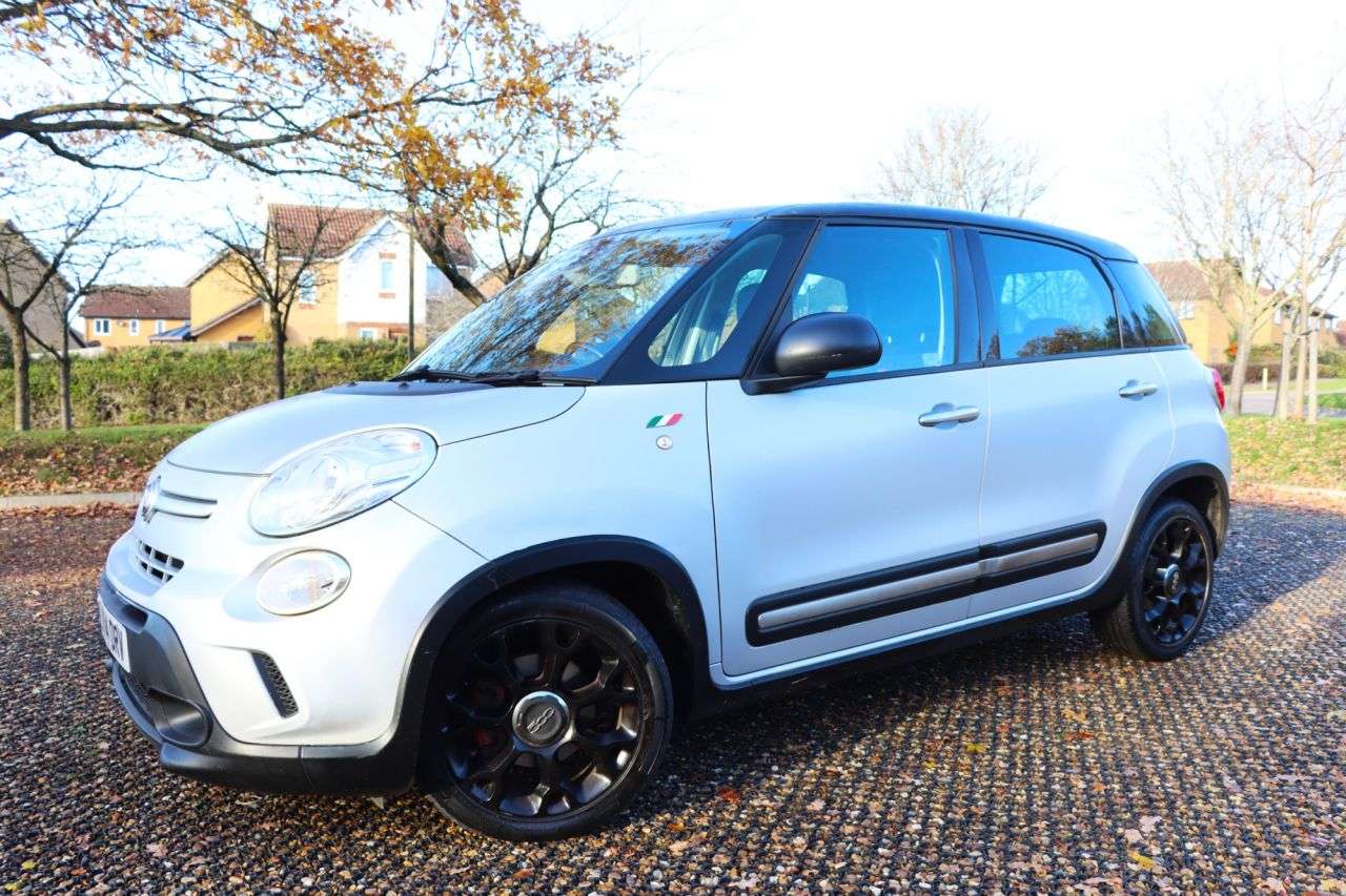 2014 FIAT 500L 2014 FIAT 500L