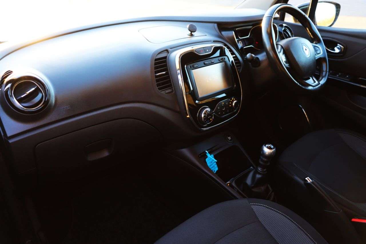 2017 RENAULT CAPTUR 2017 RENAULT CAPTUR