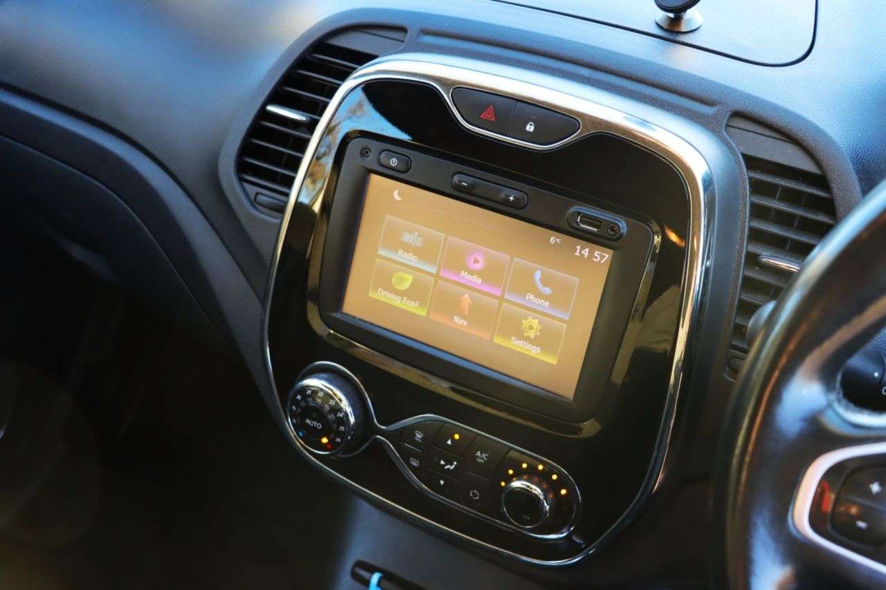 2017 RENAULT CAPTUR 2017 RENAULT CAPTUR