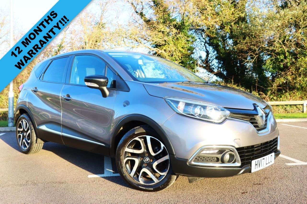 A 2017 RENAULT CAPTUR 1.2 TCe ENERGY Dynamique S Nav SUV 5dr Petrol Manual Euro 6 (s/s) (120 ps) A 2017 RENAULT CAPTUR 1.2 TCe ENERGY Dynamique S Nav SUV 5dr Petrol Manual Euro 6 (s/s) (120 ps)