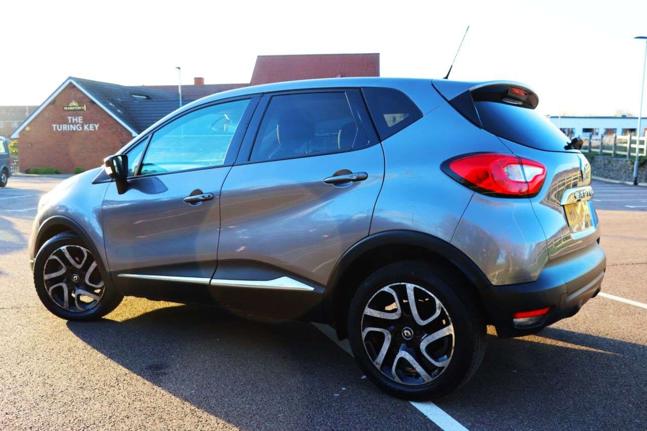 2017 RENAULT CAPTUR 2017 RENAULT CAPTUR