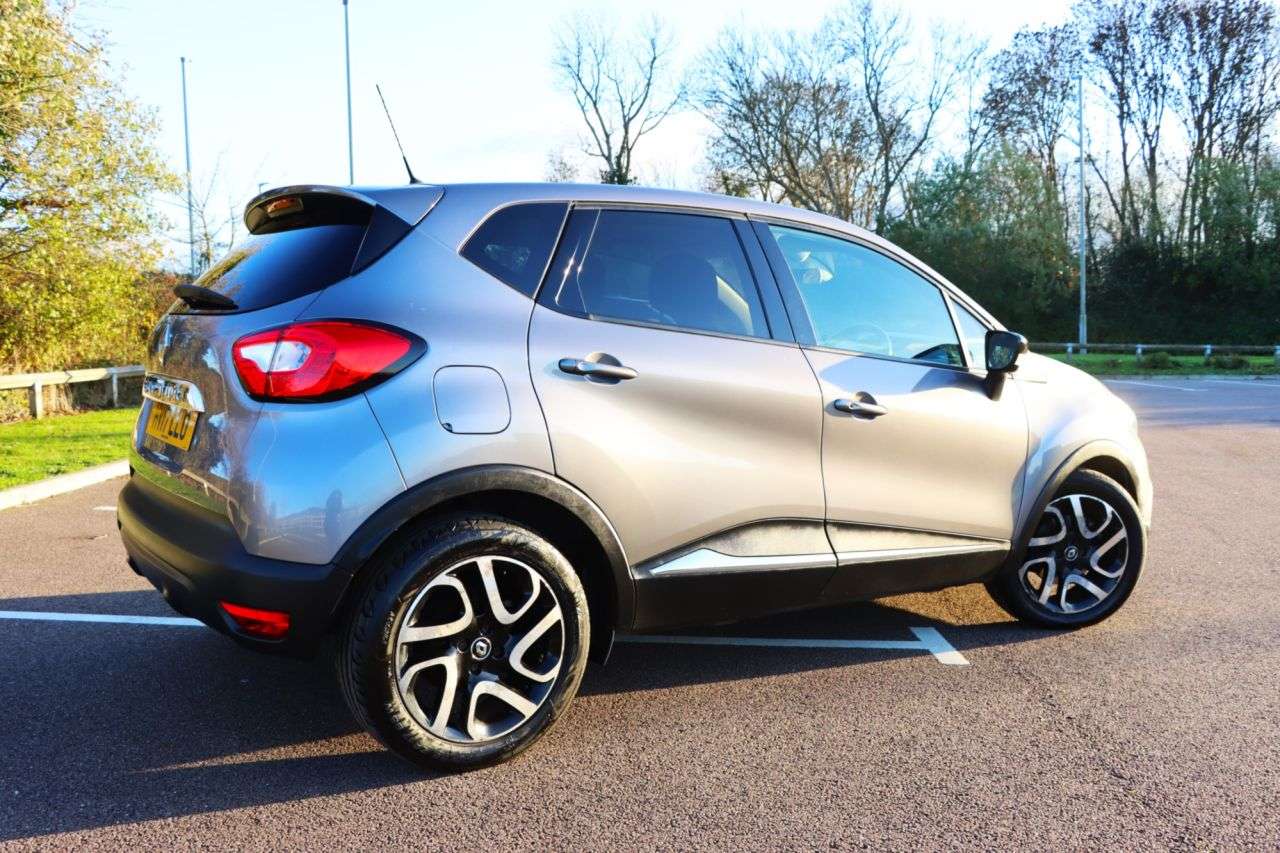 2017 RENAULT CAPTUR 2017 RENAULT CAPTUR
