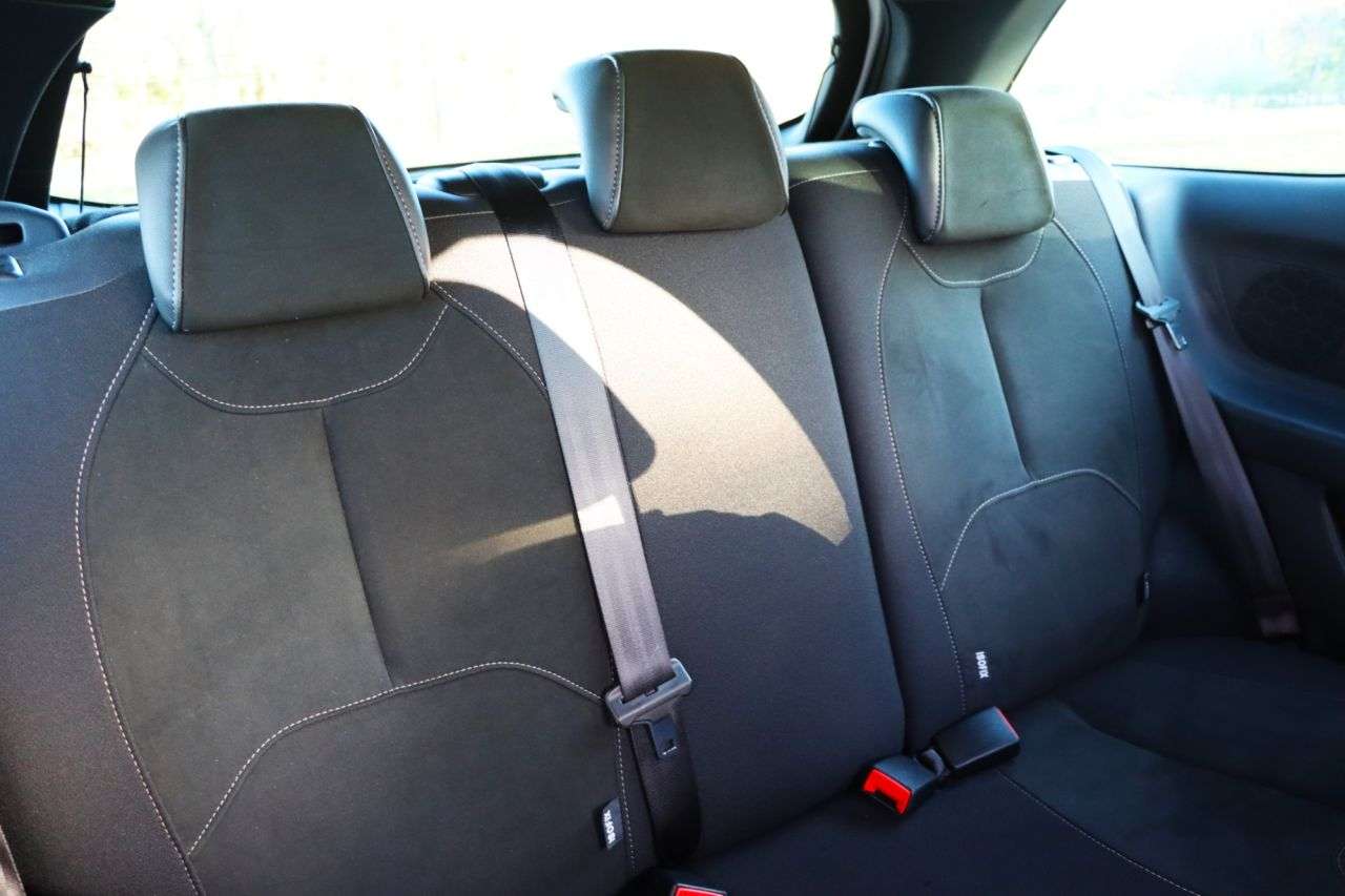 2016 DS AUTOMOBILES DS 3 2016 DS AUTOMOBILES DS 3