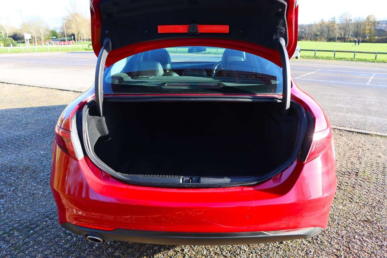 2018 ALFA ROMEO GIULIA 2018 ALFA ROMEO GIULIA