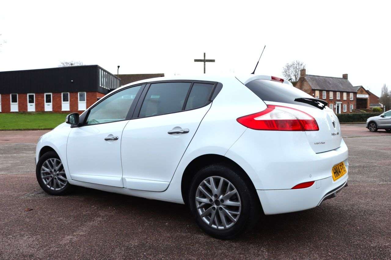 2014 RENAULT MEGANE 2014 RENAULT MEGANE