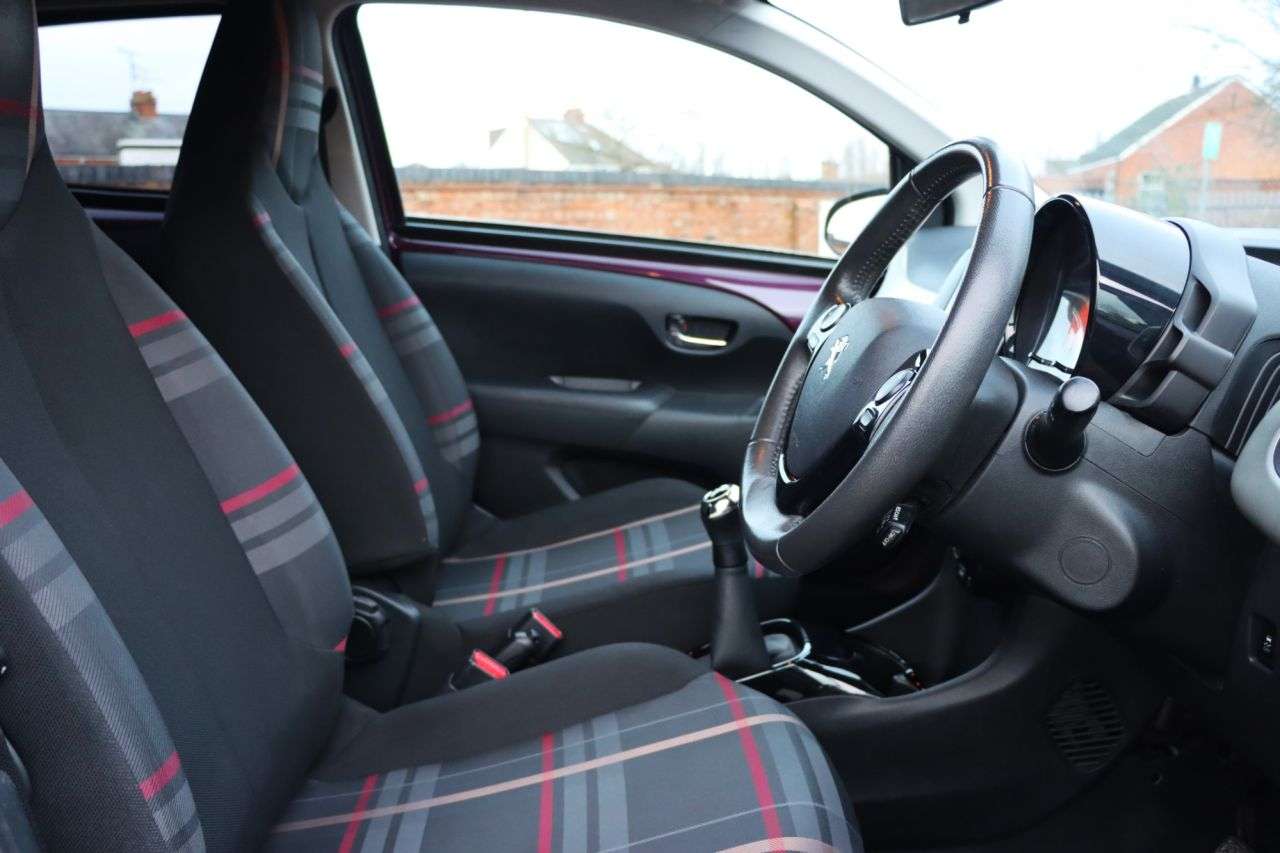 2014 PEUGEOT 108 2014 PEUGEOT 108