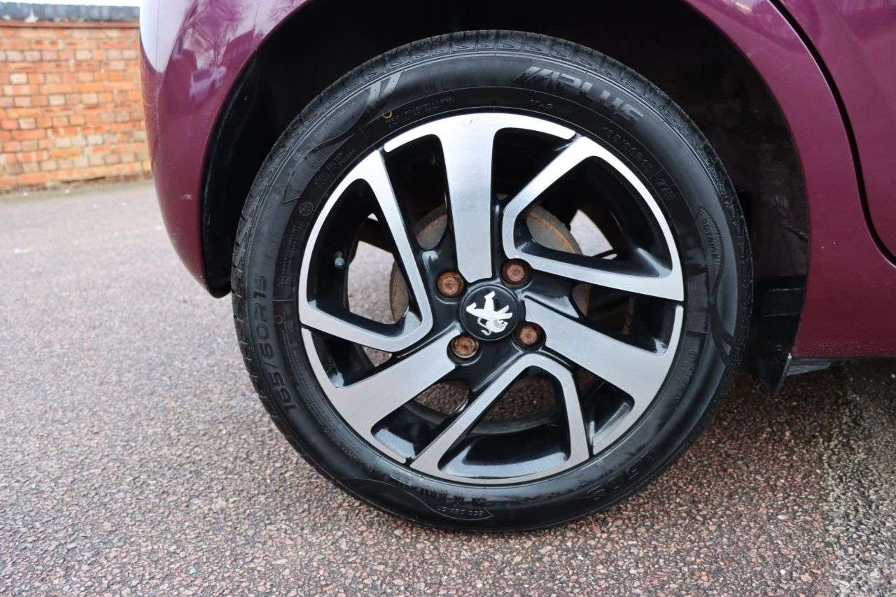 2014 PEUGEOT 108 2014 PEUGEOT 108