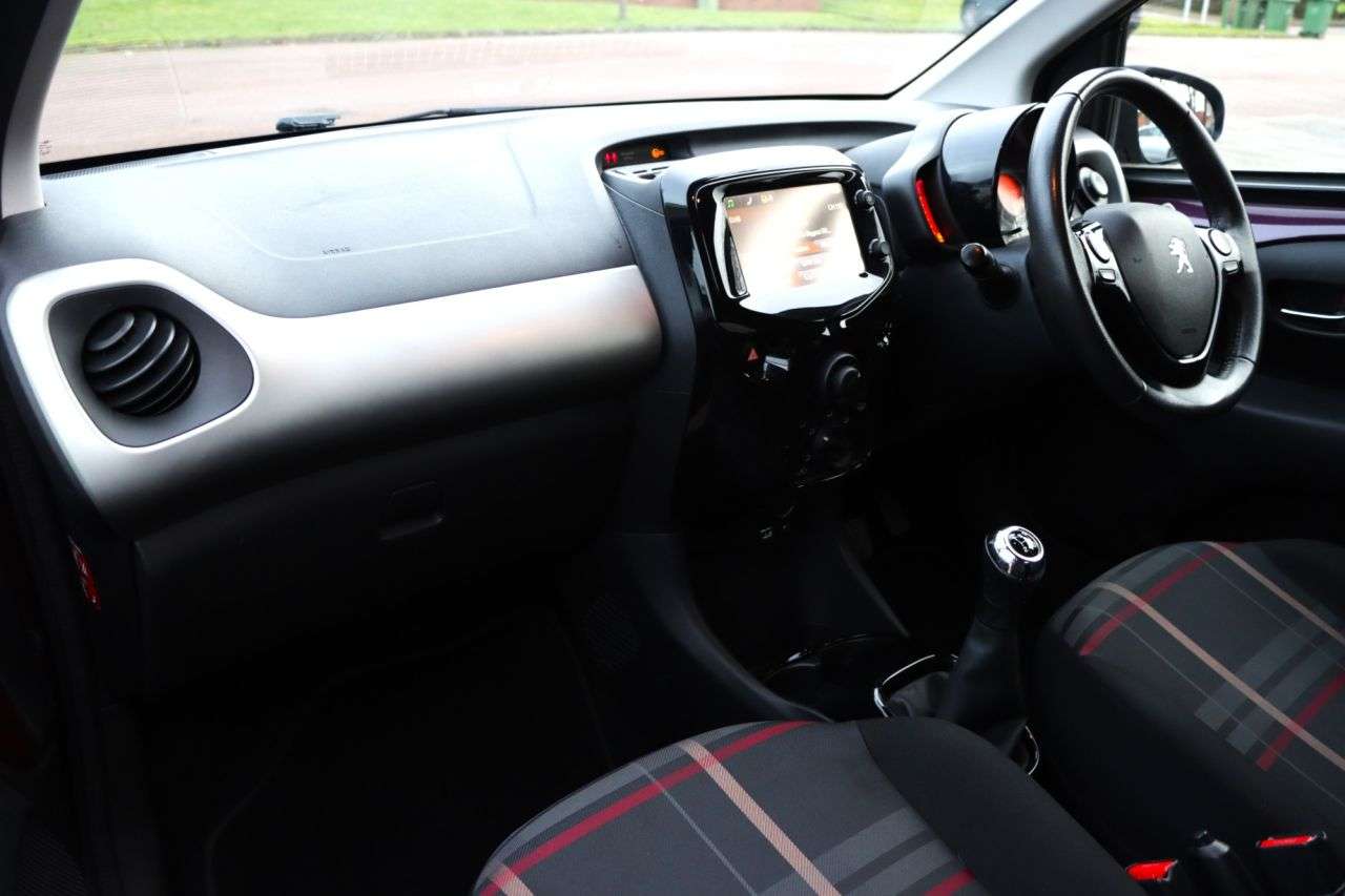 2014 PEUGEOT 108 2014 PEUGEOT 108