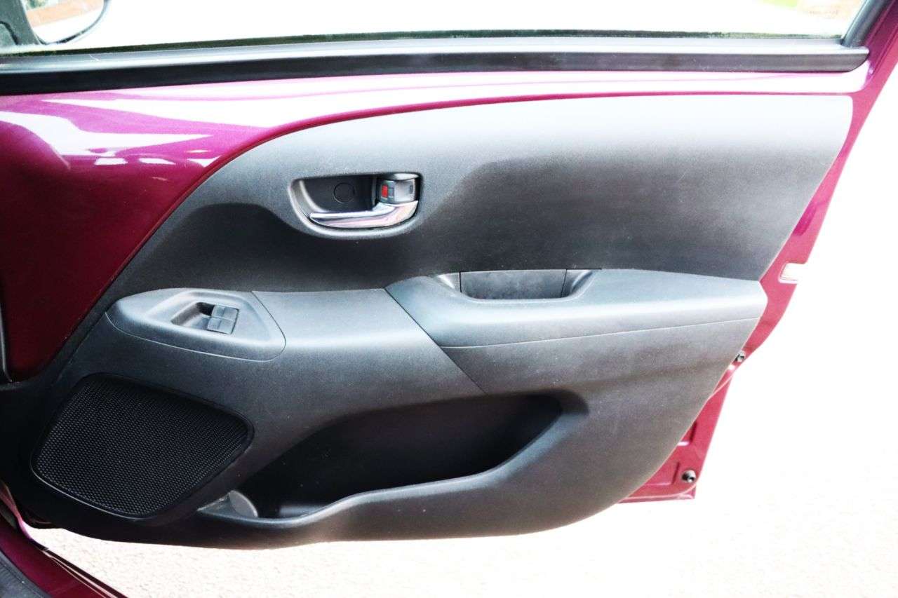 2014 PEUGEOT 108 2014 PEUGEOT 108