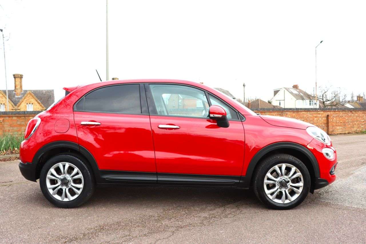2017 FIAT 500X 2017 FIAT 500X