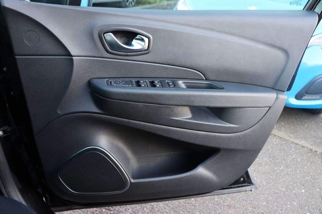 2018 RENAULT CAPTUR 2018 RENAULT CAPTUR