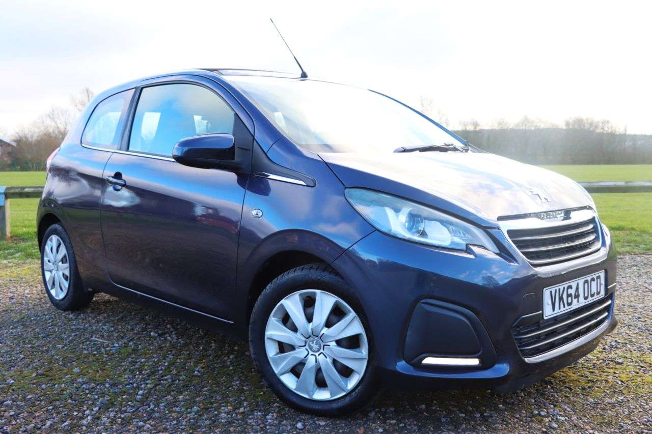 A 2014 PEUGEOT 108 1.2 VTi PureTech Allure Top! 5dr Petrol Manual Euro 5 (82 ps) Just Serviced A 2014 PEUGEOT 108 1.2 VTi PureTech Allure Top! 5dr Petrol Manual Euro 5 (82 ps) Just Serviced