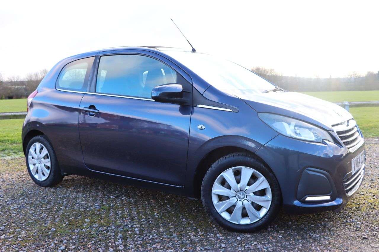 A 2014 PEUGEOT 108 1.2 VTi PureTech Allure Top! 5dr Petrol Manual Euro 5 (82 ps) Just Serviced A 2014 PEUGEOT 108 1.2 VTi PureTech Allure Top! 5dr Petrol Manual Euro 5 (82 ps) Just Serviced