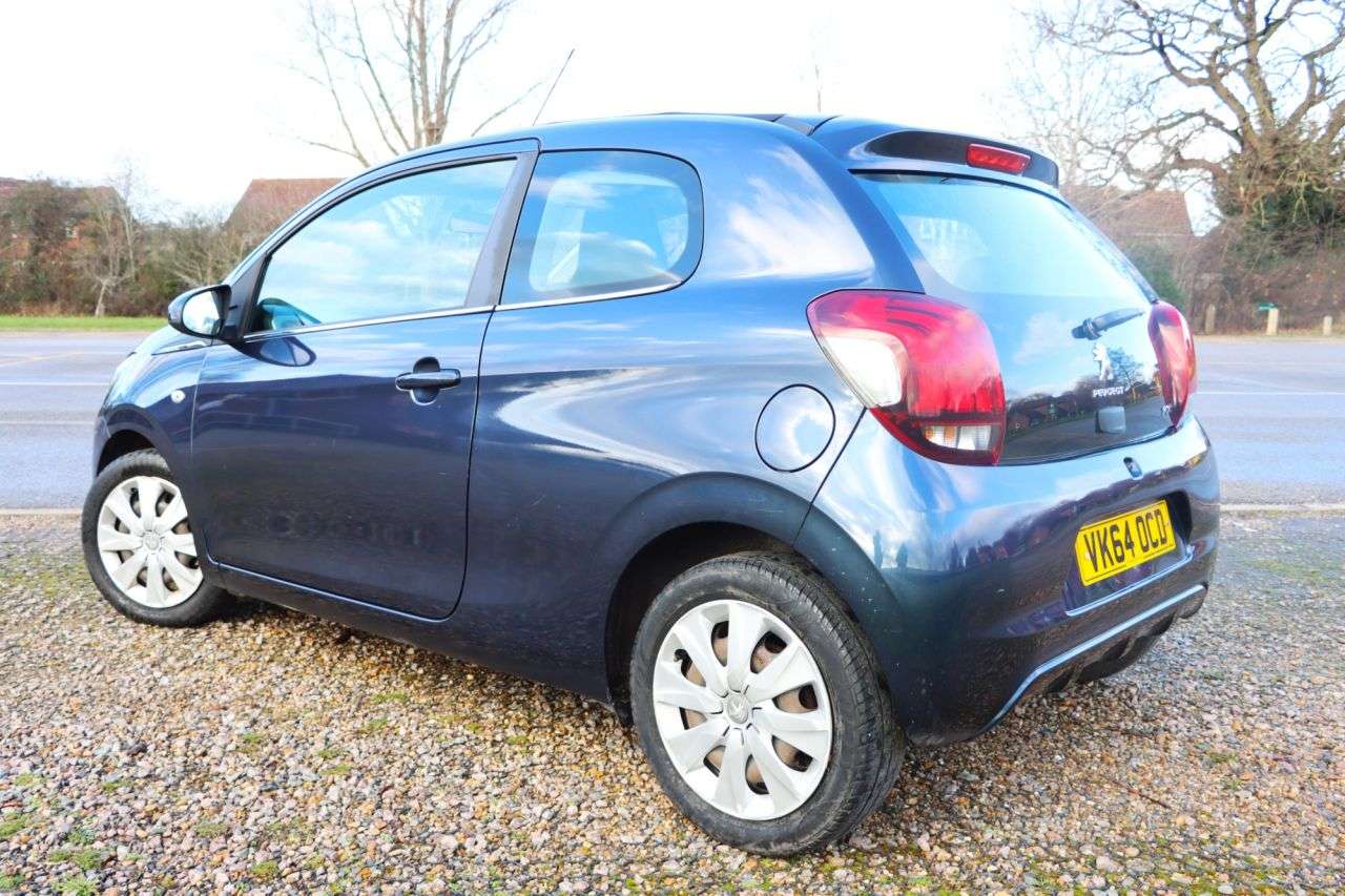 A 2014 PEUGEOT 108 1.2 VTi PureTech Allure Top! 5dr Petrol Manual Euro 5 (82 ps) Just Serviced A 2014 PEUGEOT 108 1.2 VTi PureTech Allure Top! 5dr Petrol Manual Euro 5 (82 ps) Just Serviced