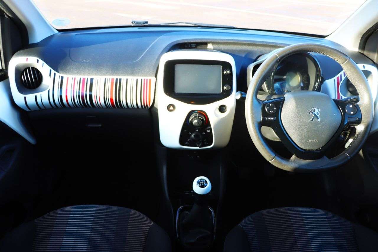 2014 PEUGEOT 108 2014 PEUGEOT 108