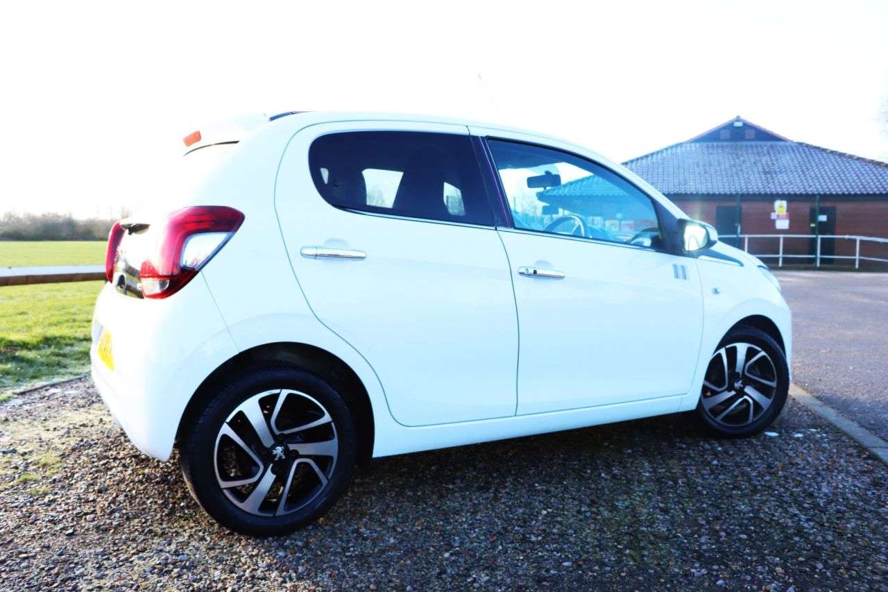 2014 PEUGEOT 108 2014 PEUGEOT 108