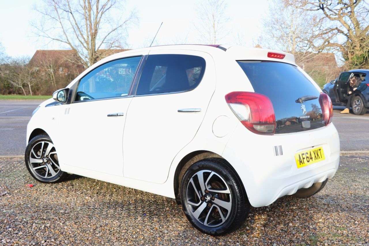 A 2014 PEUGEOT 108 1.2 VTi PureTech Allure Top! 5dr Petrol Manual Euro 5 (82 ps) Just Serviced A 2014 PEUGEOT 108 1.2 VTi PureTech Allure Top! 5dr Petrol Manual Euro 5 (82 ps) Just Serviced