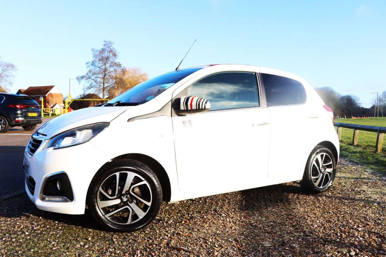 2014 PEUGEOT 108 2014 PEUGEOT 108