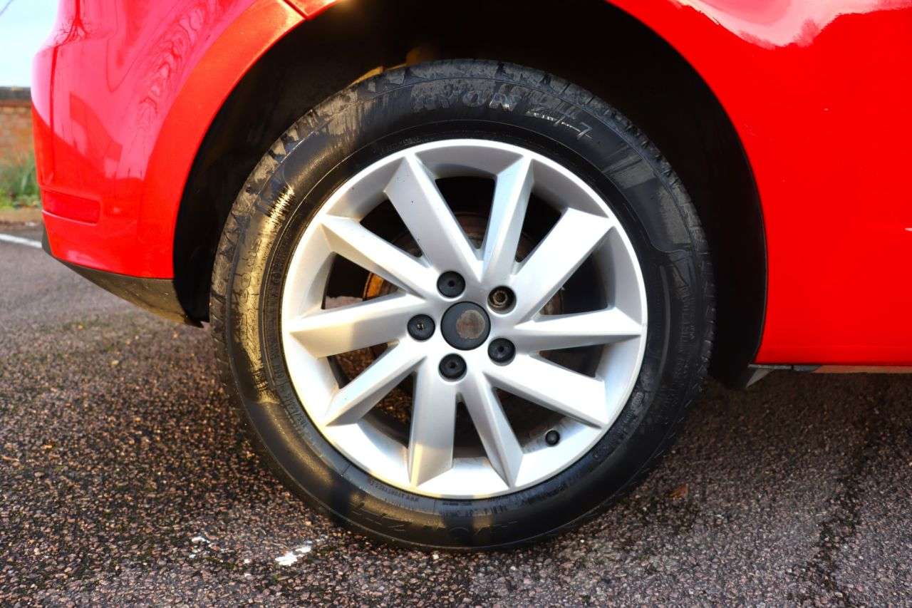 2013 SEAT IBIZA 2013 SEAT IBIZA