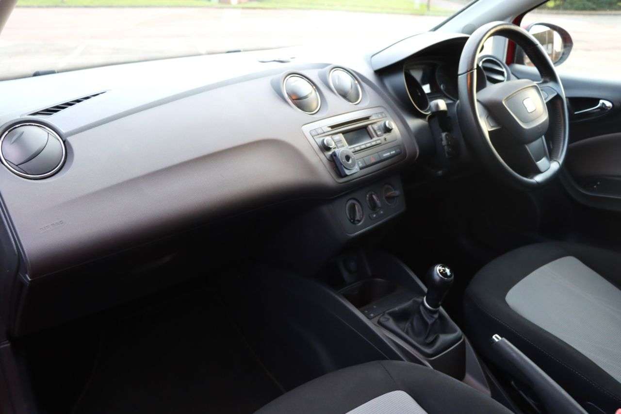 2013 SEAT IBIZA 2013 SEAT IBIZA