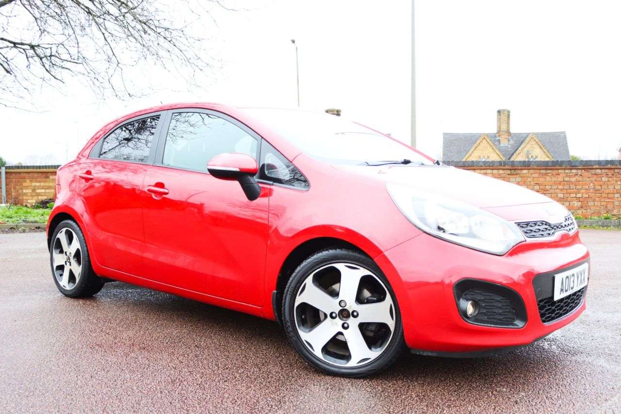 2013 KIA RIO 2013 KIA RIO