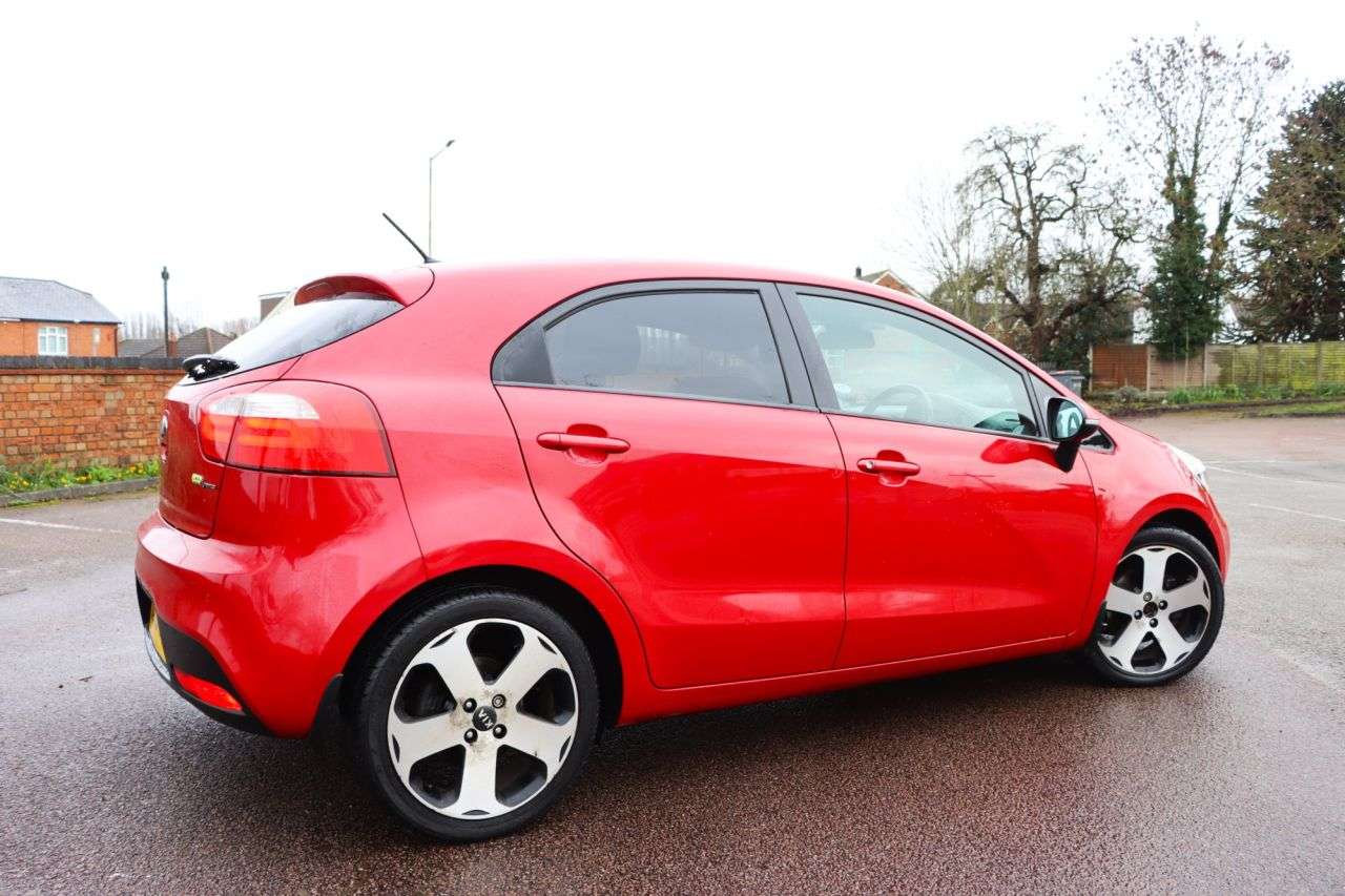 2013 KIA RIO 2013 KIA RIO