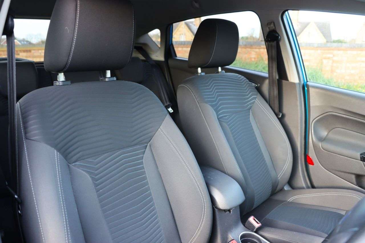 2014 FORD FIESTA 2014 FORD FIESTA